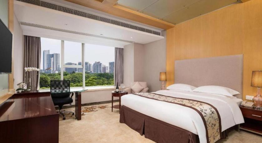 เลเชอร์ โฮเต็ล Hotel ตงกวน ภายนอก รูปภาพ