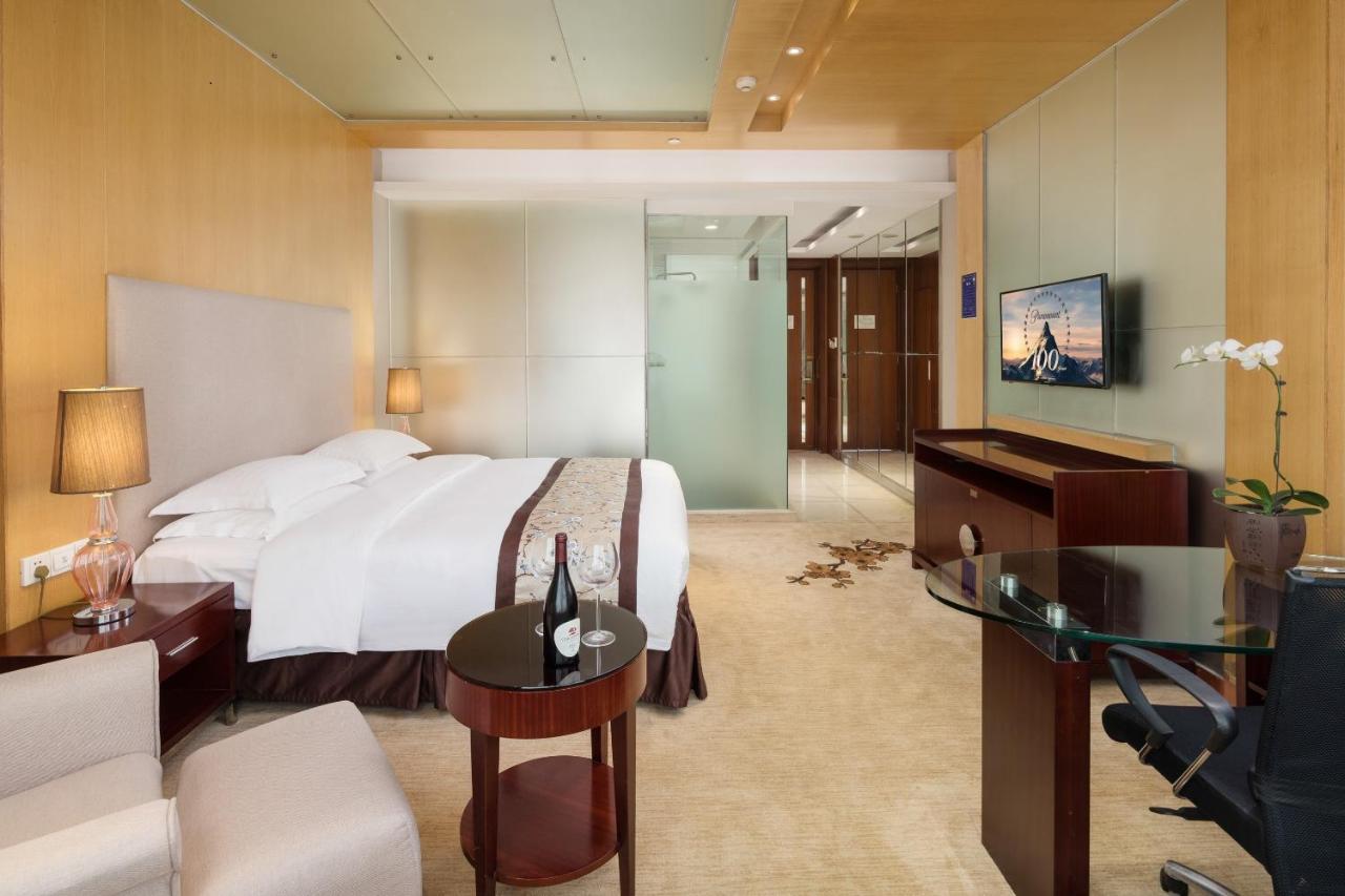 เลเชอร์ โฮเต็ล Hotel ตงกวน ภายนอก รูปภาพ